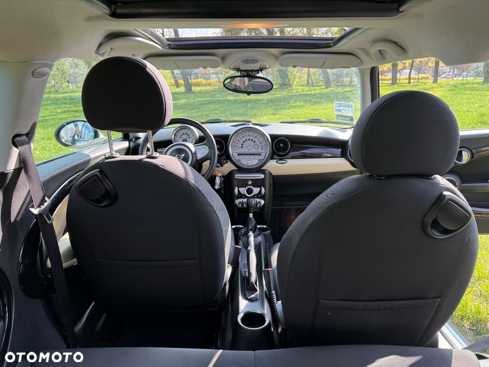 MINI Clubman One - 8