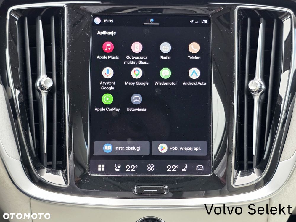 Volvo V60 Cross Country - 24