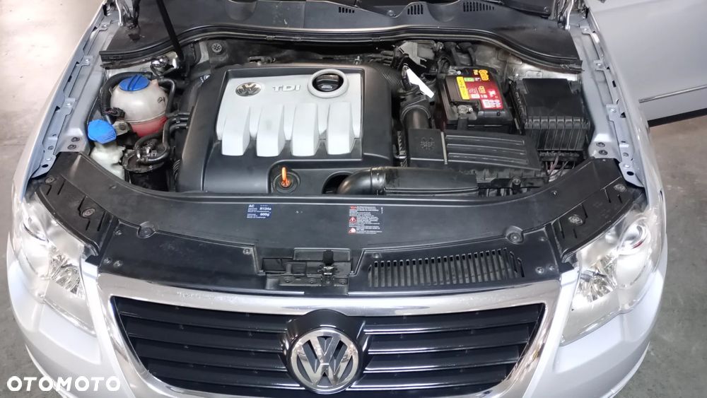 Volkswagen Passat 1.9 TDI Comfortline - 7