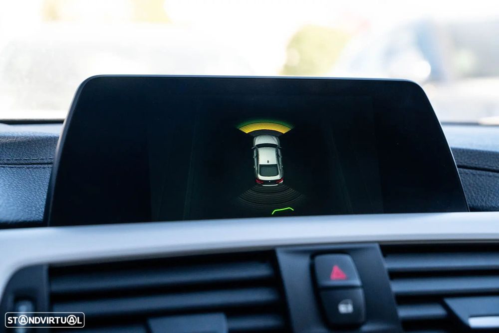 BMW 418 Gran Coupé d Advantage Auto - 30