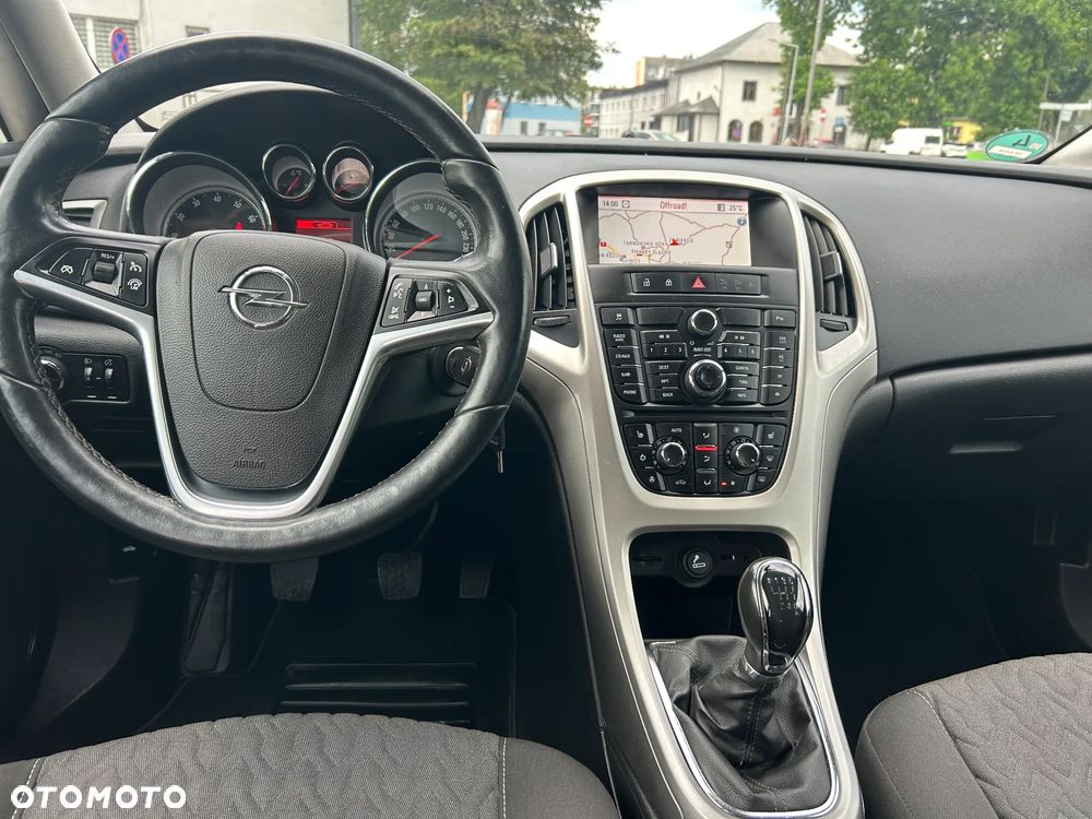 Opel Astra 1.4 Turbo - 27