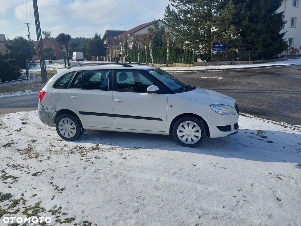 Skoda Fabia 1.2 TSI Active Plus - 2