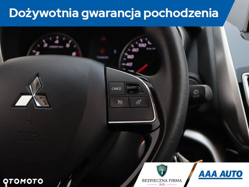 Mitsubishi Eclipse Cross - 22