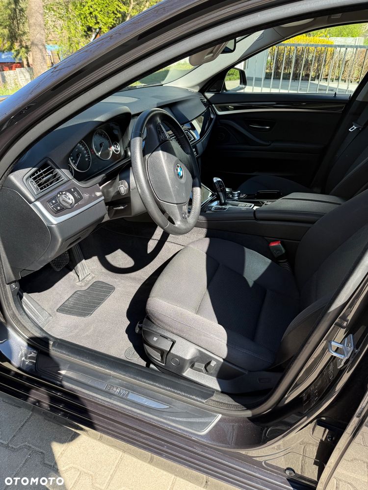 BMW Seria 5 520d - 22