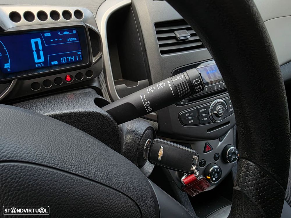 Chevrolet Aveo 1.2 LTZ - 41