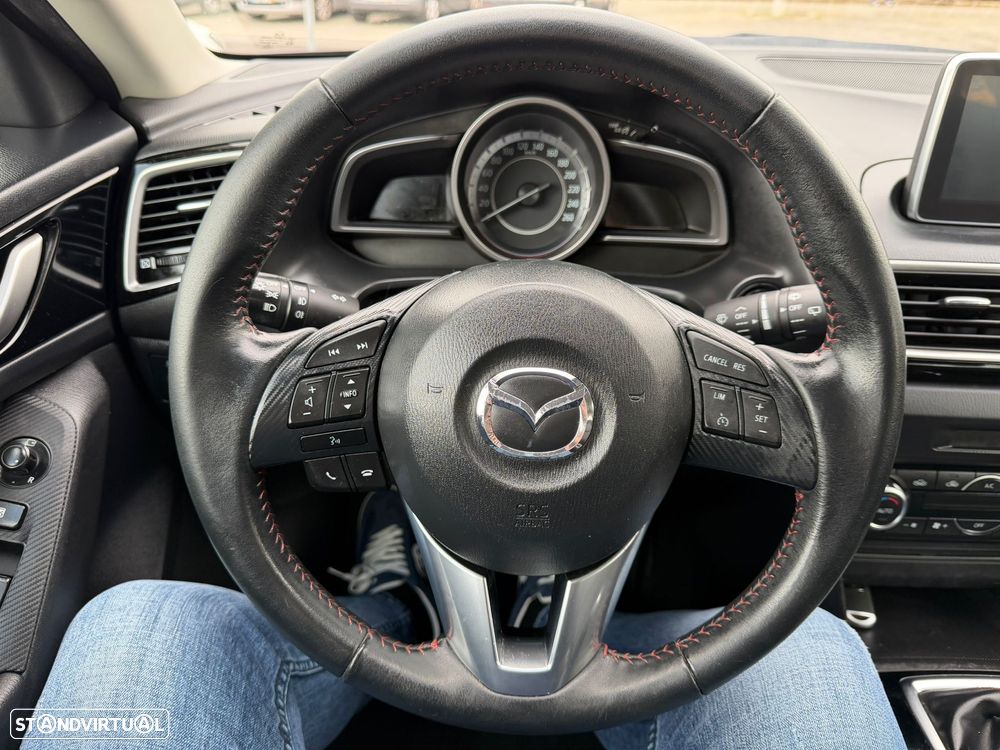 Mazda 3 Hatchback ver-1-5-sky--d-evolve - 27