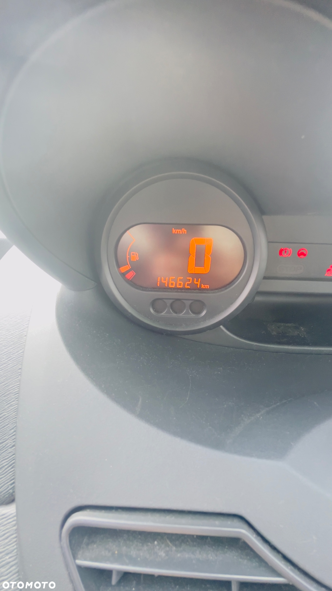 Renault Twingo 1.2 Authentique - 12