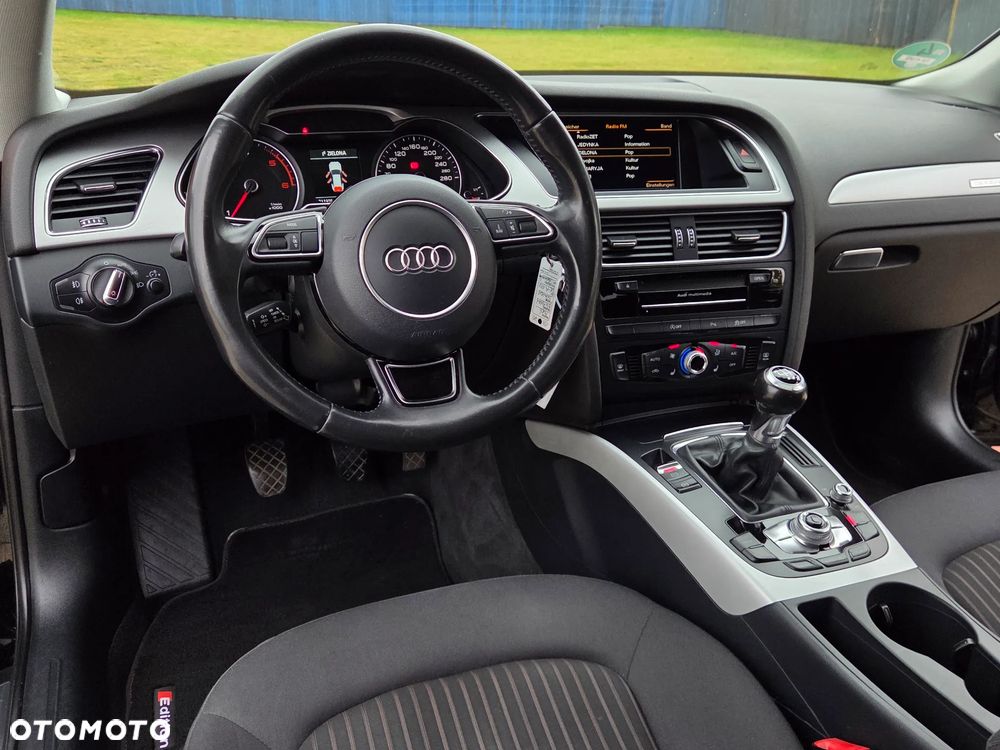 Audi A4 Avant - 29