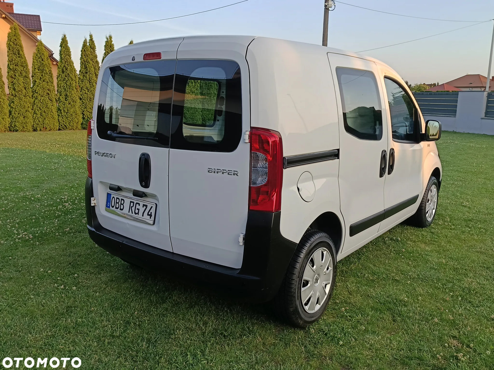 Peugeot BIPPER - 8