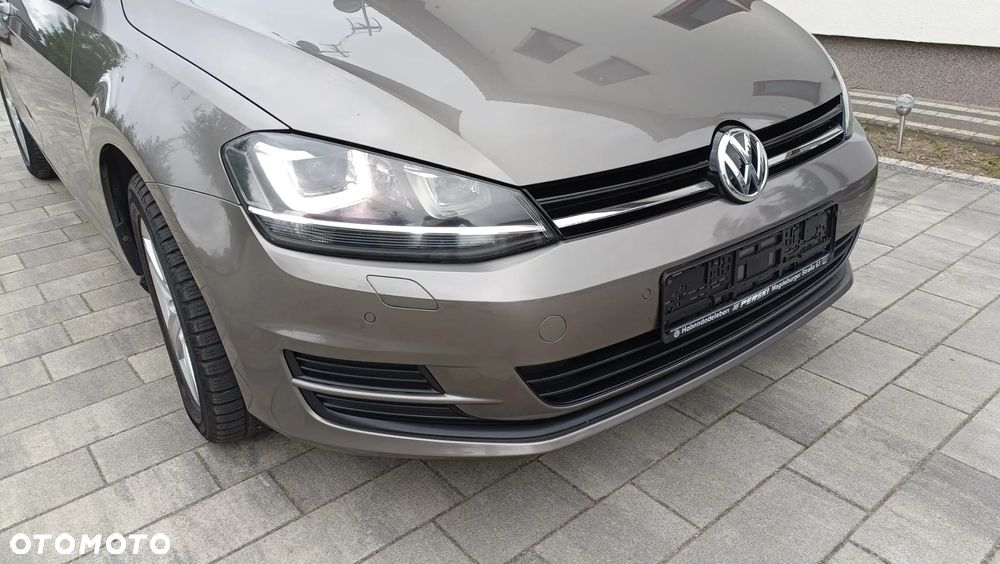 Volkswagen Golf - 7