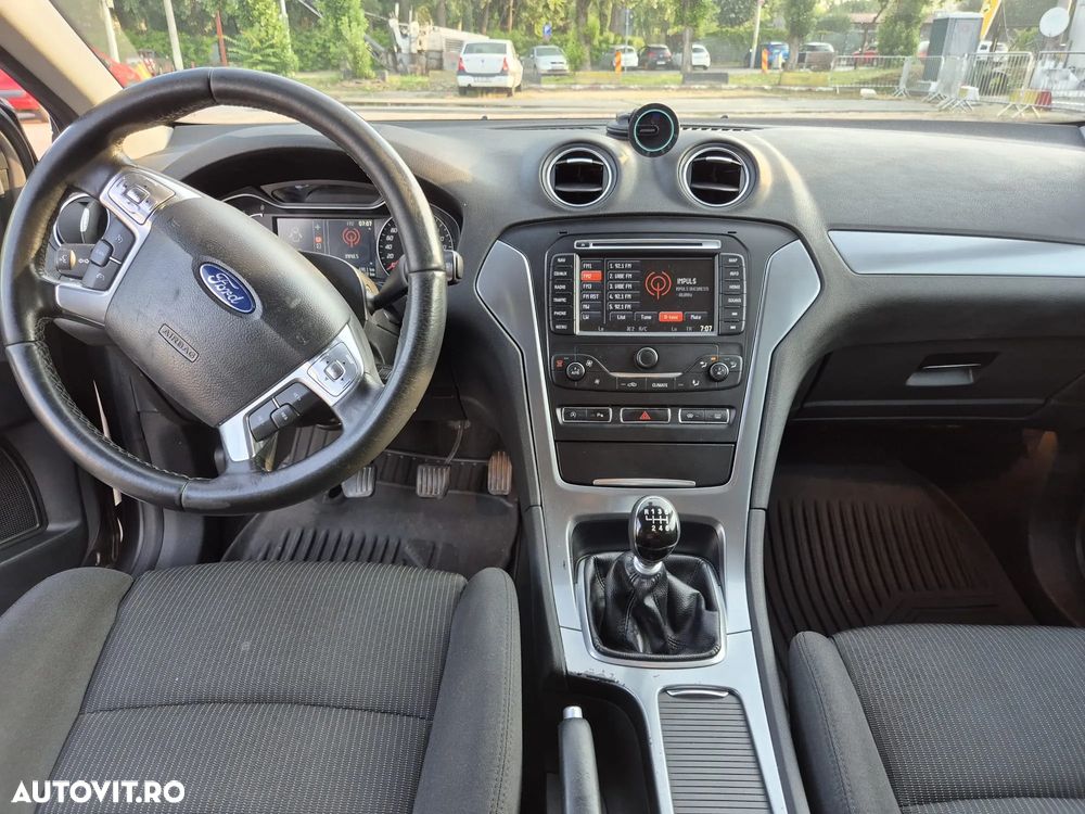 Ford Mondeo 1.6 TDCi Trend - 4
