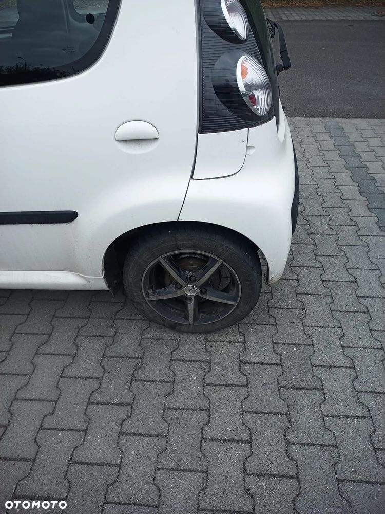 Citroën C1 1.0 Attraction - 6