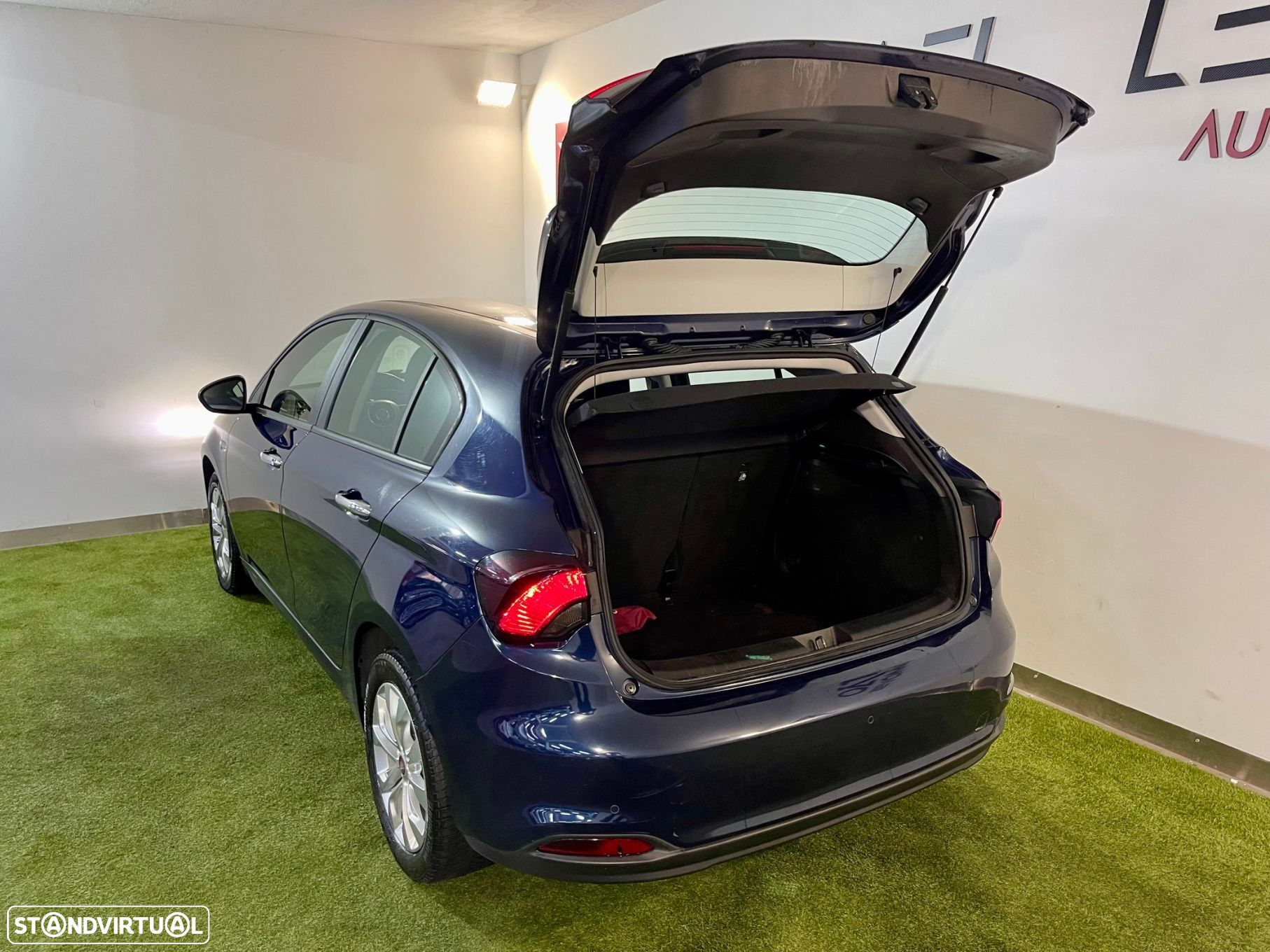 Fiat Tipo 1.3 M-Jet Lounge - 26