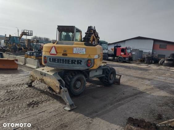 Liebherr A314 - 4