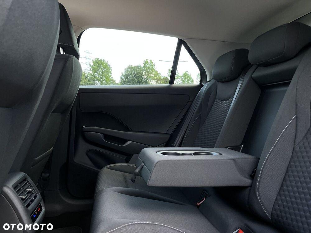 Volkswagen T-Roc 1.5 eTSI Life DSG - 35