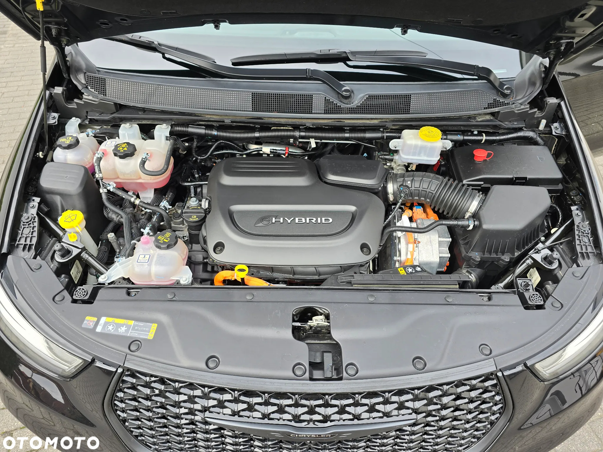 Chrysler Pacifica - 15