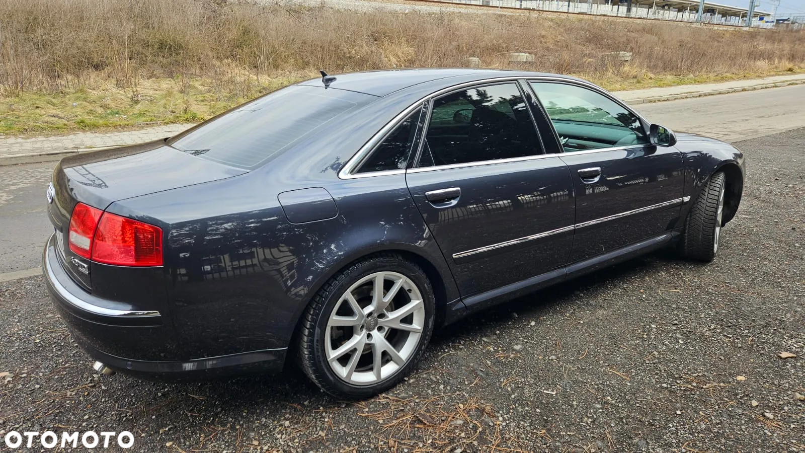 Audi A8 4.2 TDI Quattro - 10