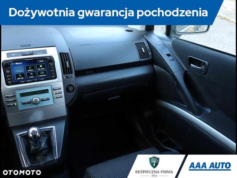 Toyota Corolla Verso - 9