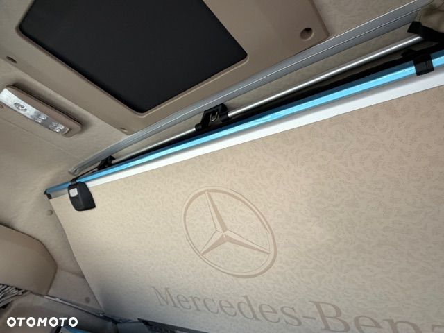 Mercedes-Benz ACTROS 1851 L GIGA SPACE - 8