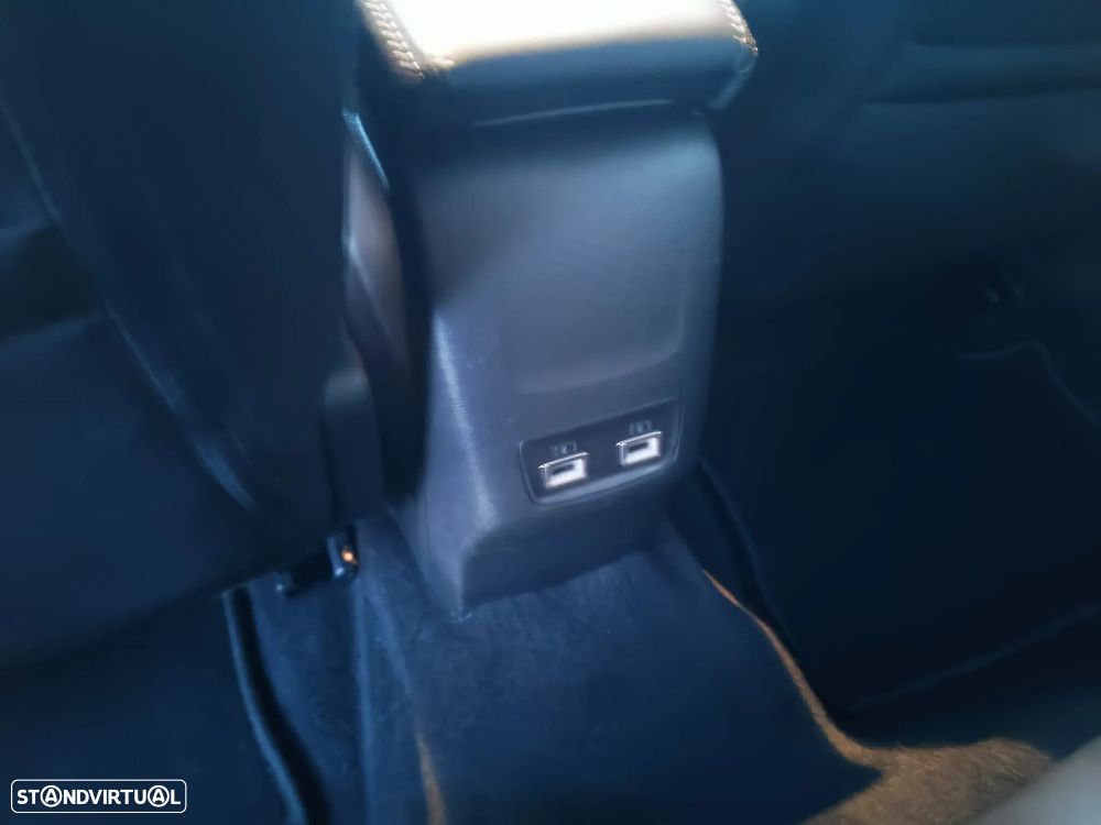 Peugeot e-208 50 kWh Allure Pack - 11