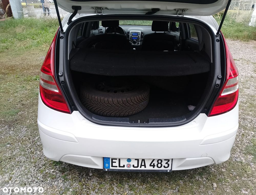 Hyundai i30 i30cw 1.4 Comfort - 9