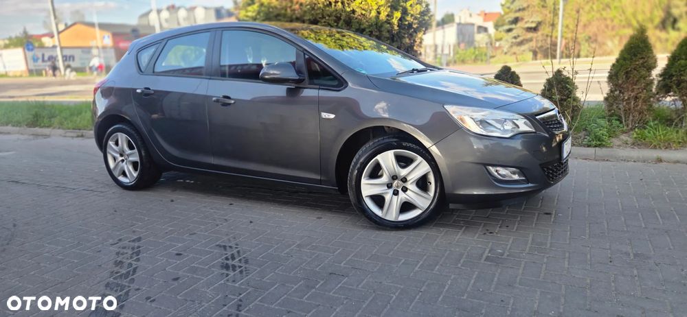 Opel Astra 1.6 Active - 20