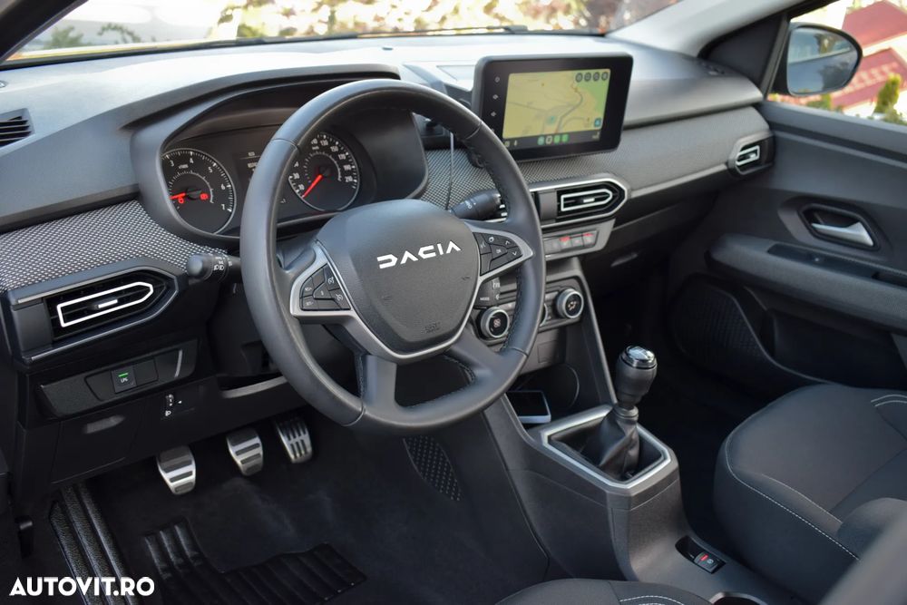 Dacia Logan ECO-G 100 MT6 Prestige+ - 33