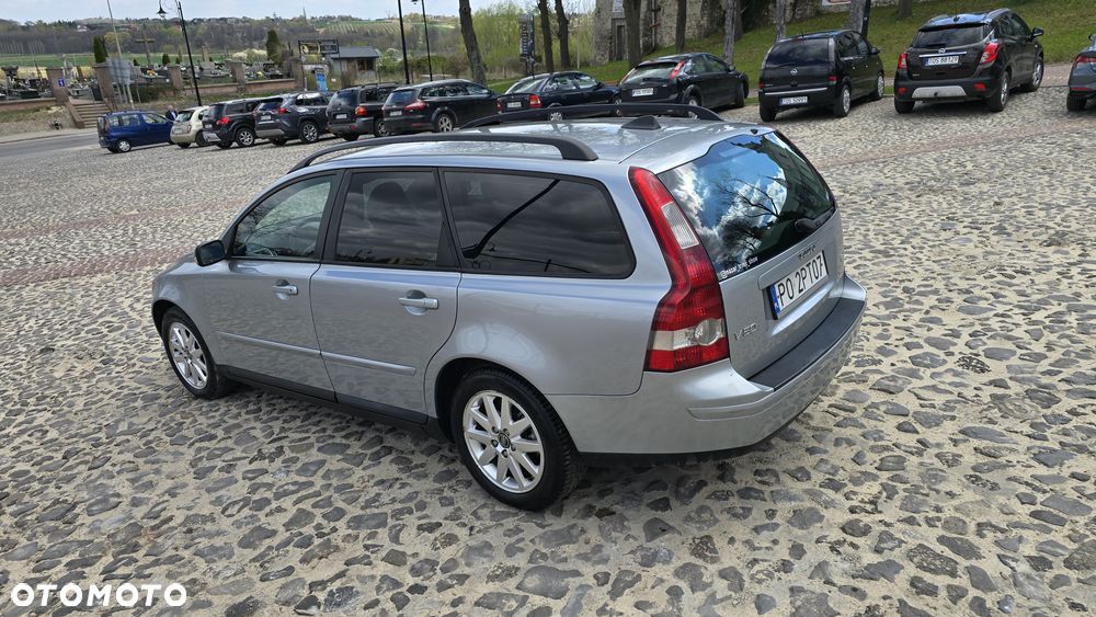 Volvo V50 - 10