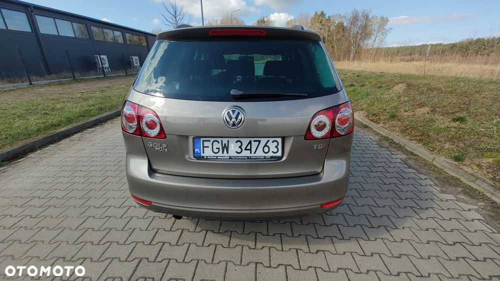 Volkswagen Golf Plus 1.6 TDI DPF Life - 23