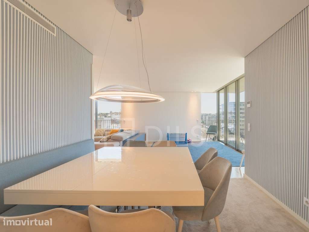 Apartamento T4 vista mar, com 4 lugares garagem Matosinhos Sul - Grande imagem: 4/29