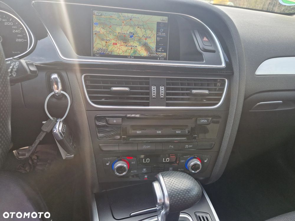 Audi A4 Avant 1.8 TFSI multitronic S line Sportpaket - 24