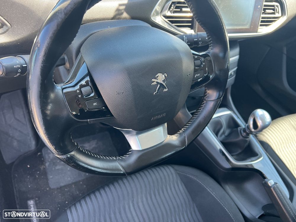 Peugeot 308 SW BlueHDi 120 Stop & Start Style - 16