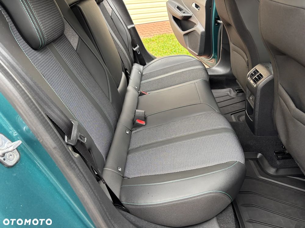 Peugeot 308 1.2 PureTech Allure Pack S&S - 22