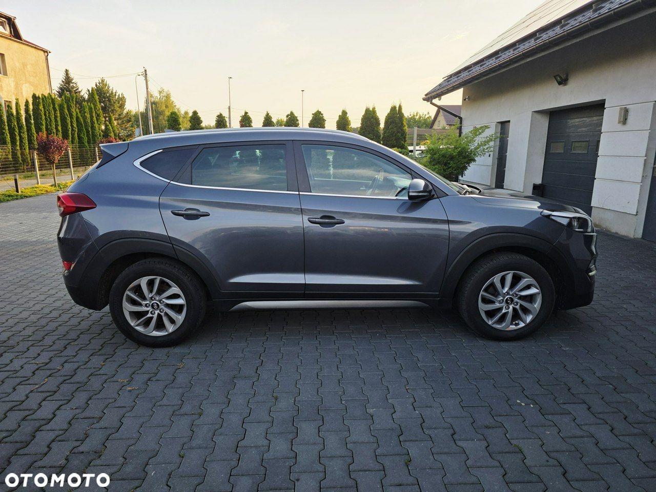 Hyundai Tucson - 4