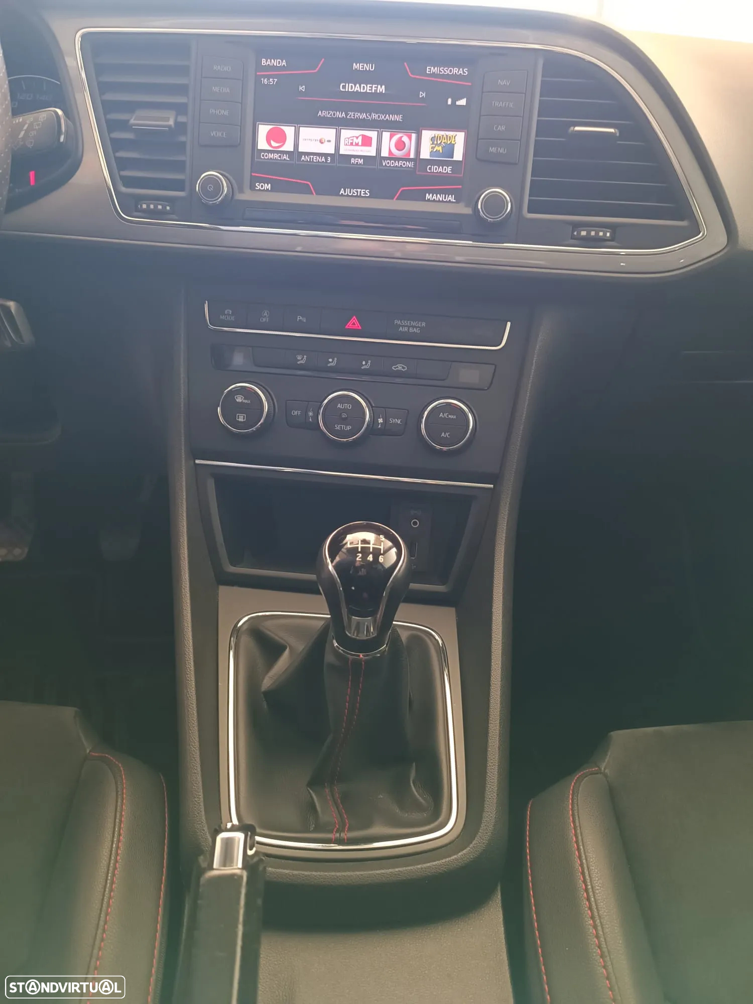 SEAT Leon ST 2.0 TDI FR S/S - 7
