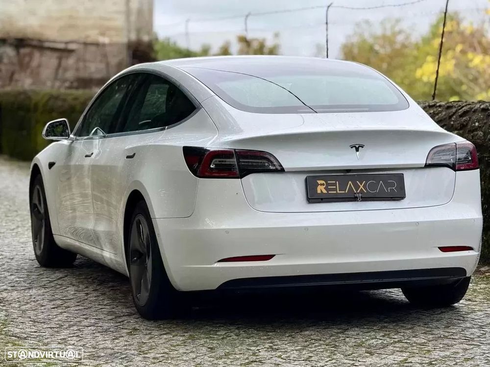Tesla Model 3 Standard Range Plus RWD - 4