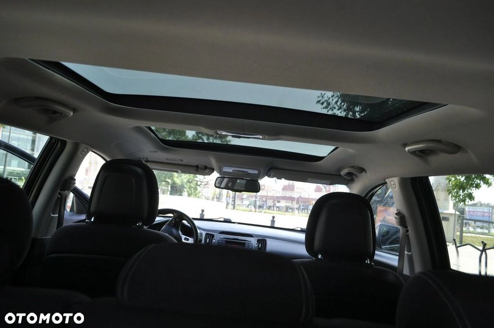 Kia Sportage 1.6 GDI Business Line L 2WD - 12