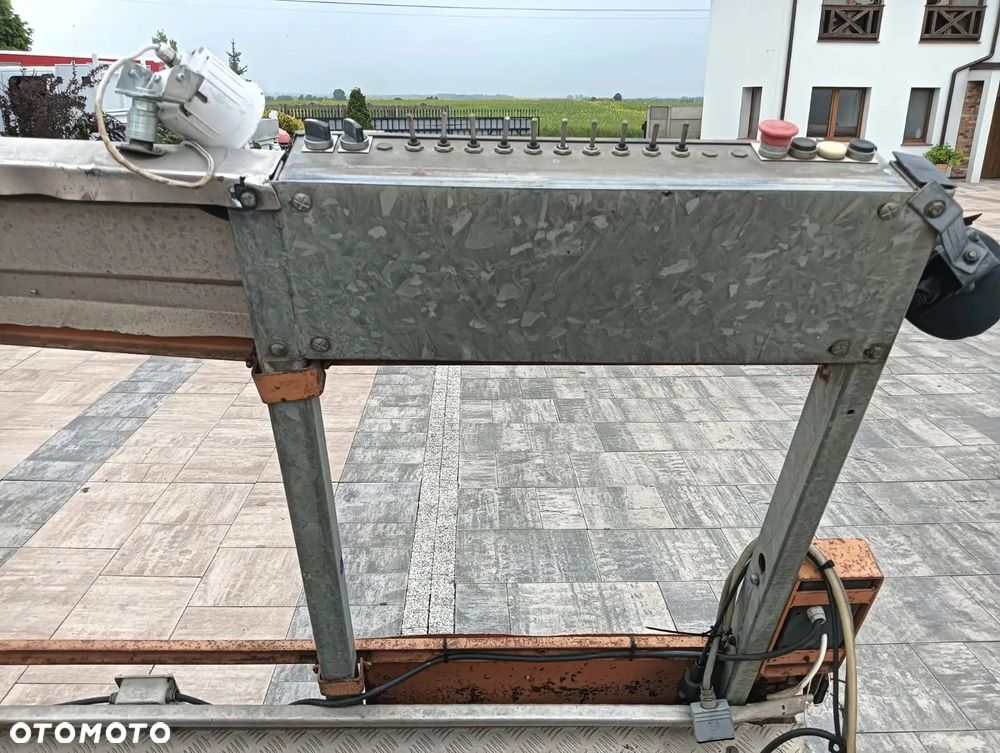 Posypywarka zawieszana Rozsypywacz grysu Rozsiewacz piasku i soli - 5