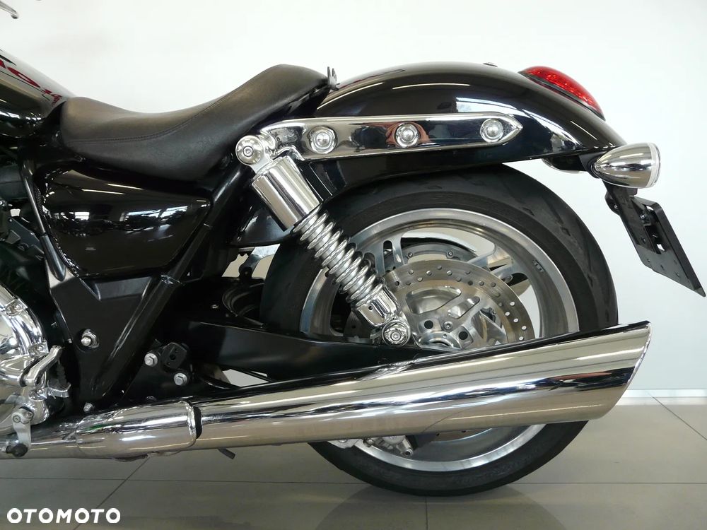 Triumph Thunderbird - 8