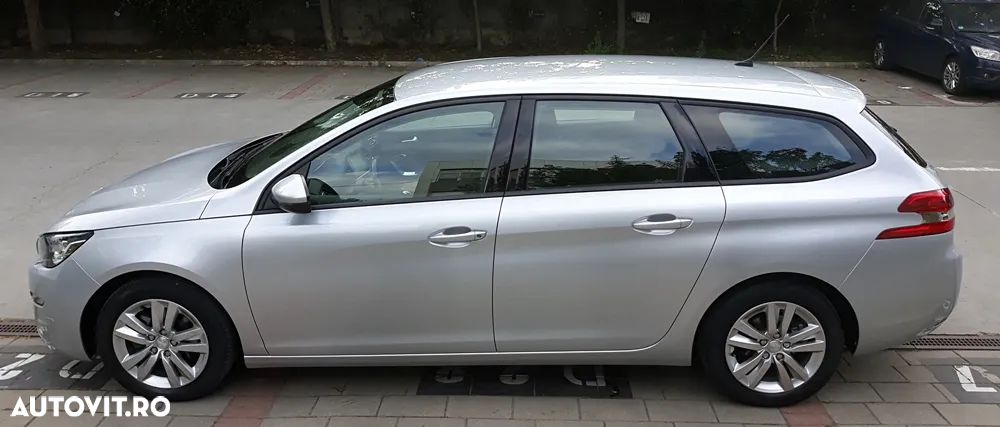 Peugeot 308 - 4