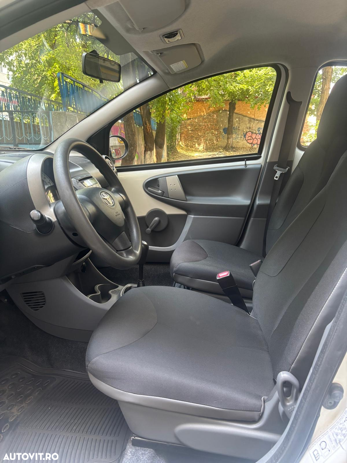 Toyota Aygo - 5