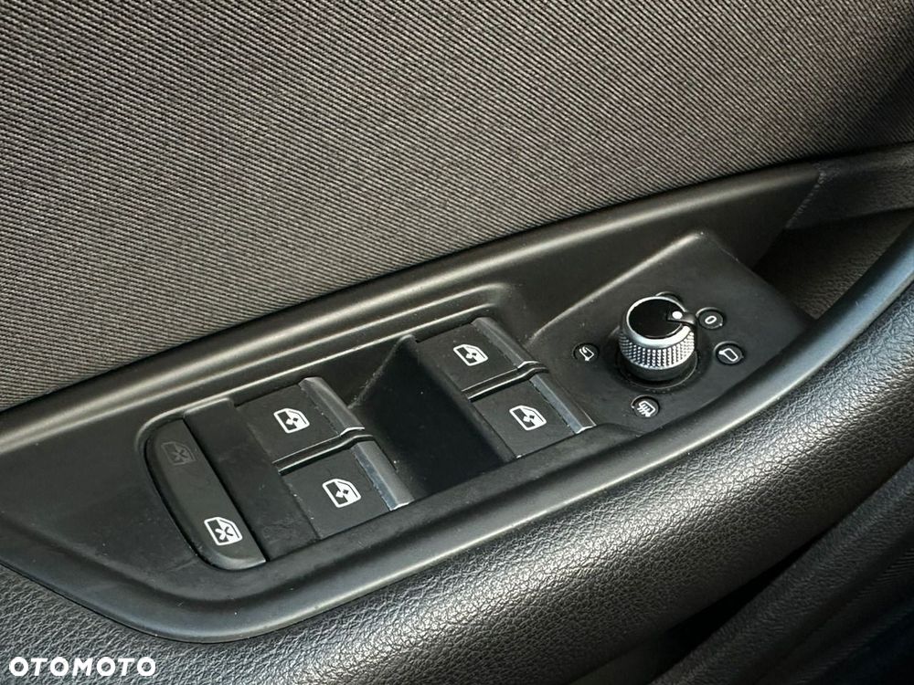 Audi A4 Avant 40 TFSI mHEV S tronic - 32