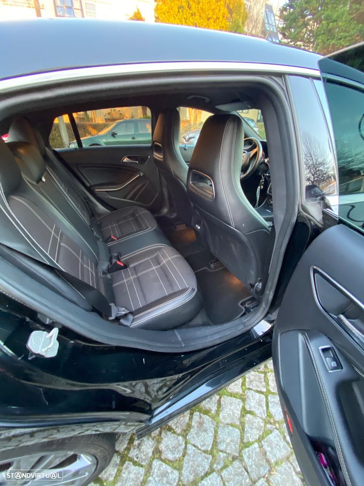 Mercedes-Benz CLA 180 d Shooting Brake AMG Line Aut. - 13