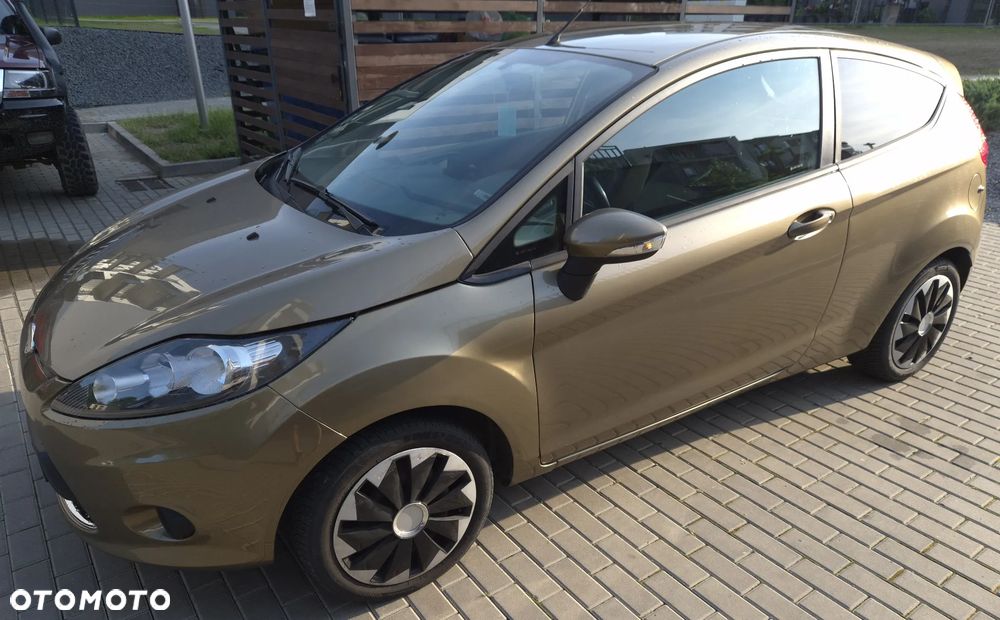Ford Fiesta 1.25 Trend EU5 - 8