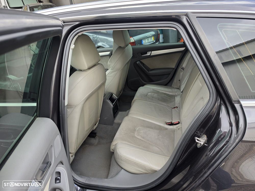 Audi A4 Avant 2.0 TDI Advance Multitronic - 14
