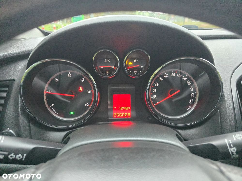 Opel Astra III 1.7 CDTI EU5 - 12