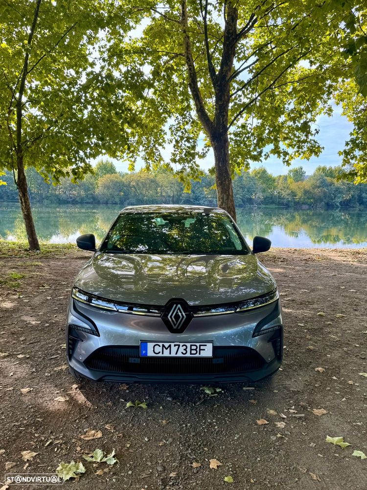 Renault Mégane E-Tech foto 2