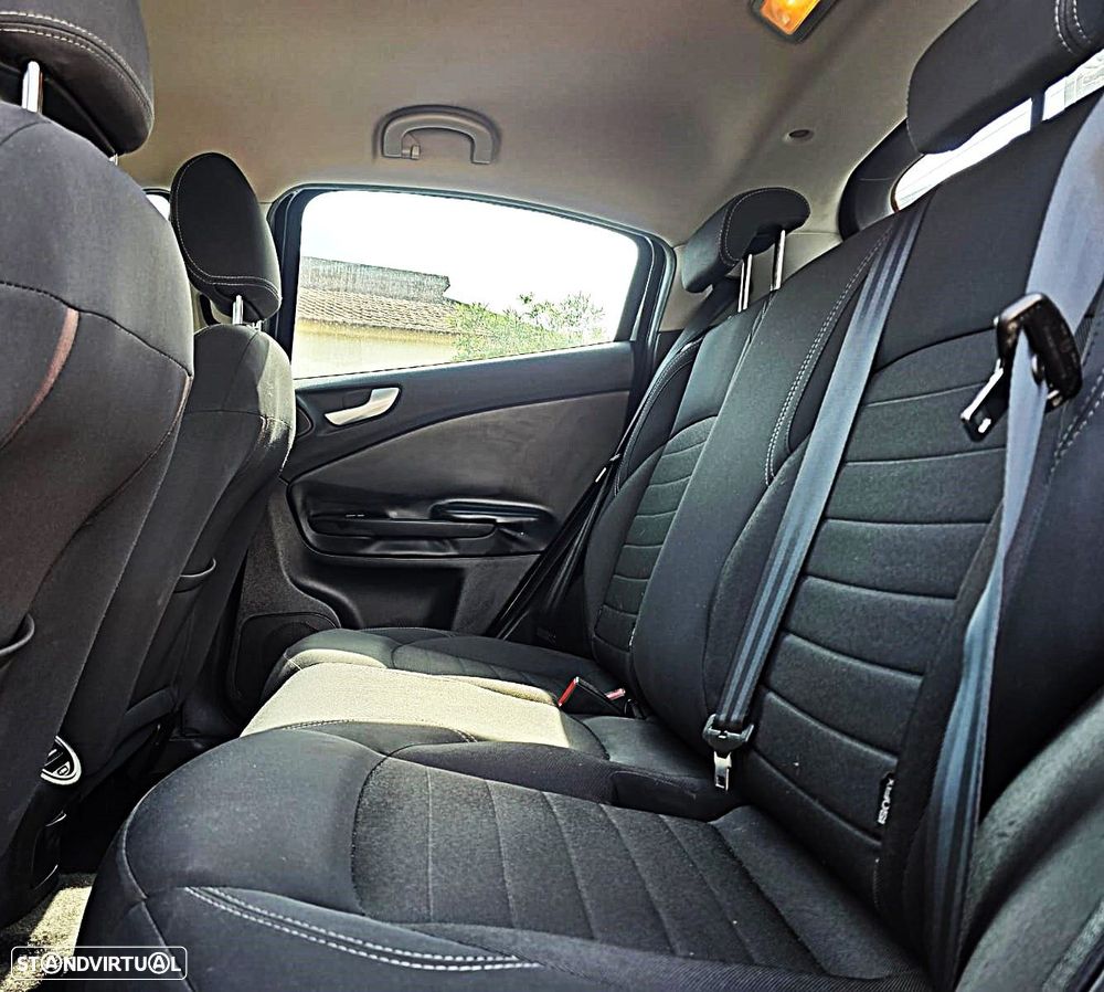 Alfa Romeo Giulietta 1.6 JTDM Super - 11