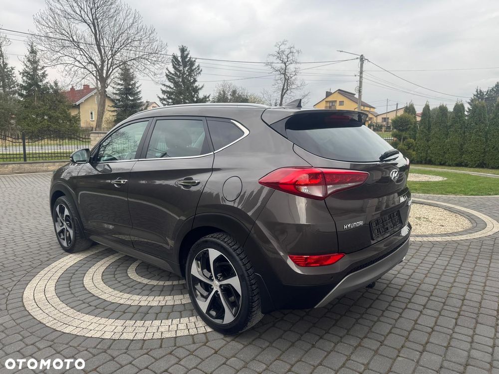 Hyundai Tucson - 10