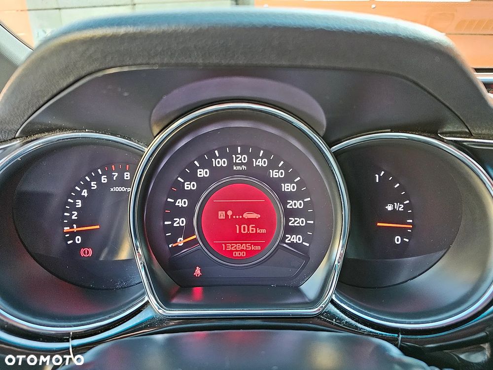 Kia Ceed 1.6 GDI ISG Dream-Team Edition - 19